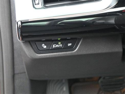 New 2025 BMW X1 xDrive28i w/ Technology Package image 21