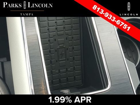 Certified 2025 Lincoln Aviator Reserve RWD image 25
