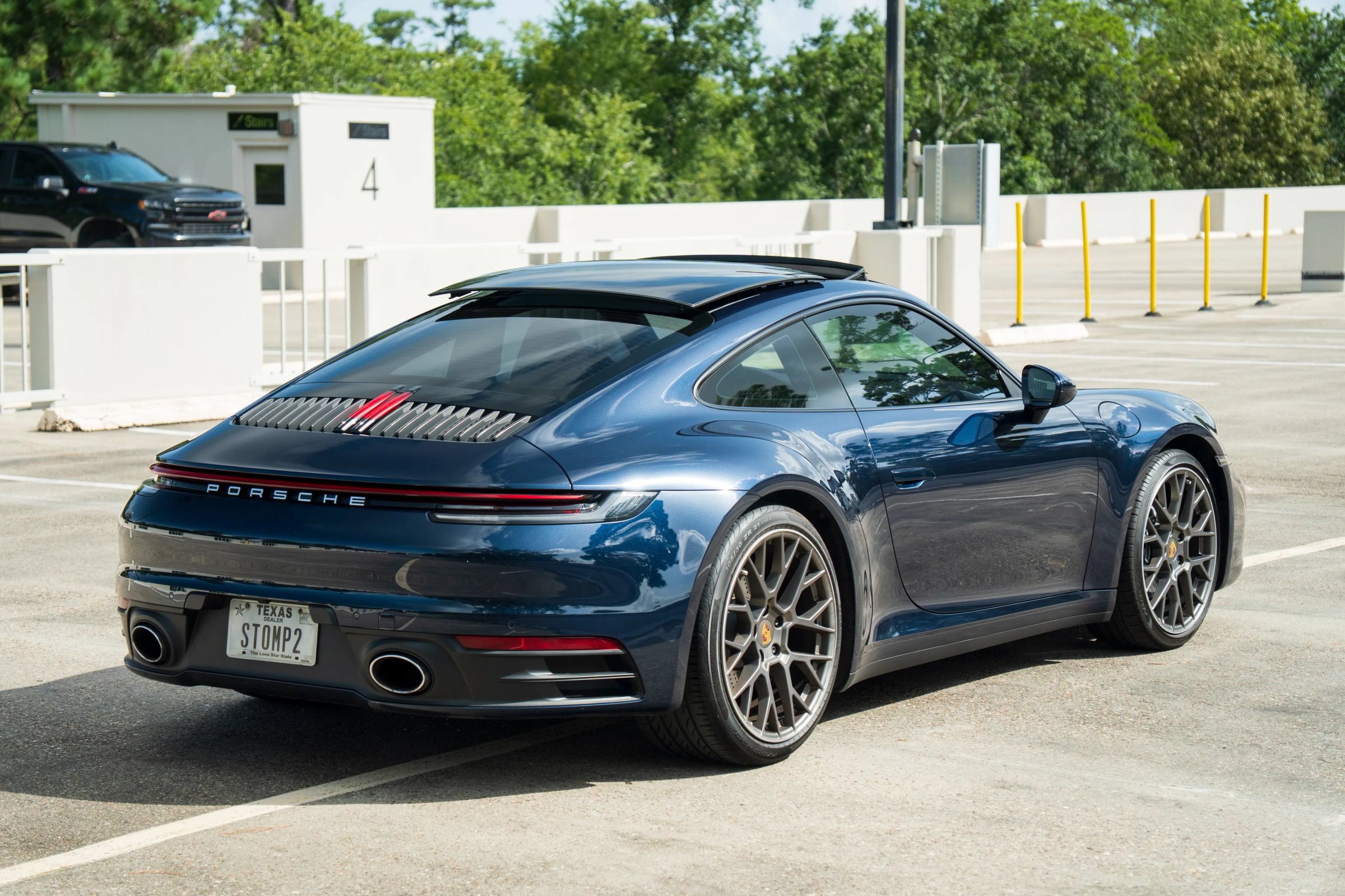 Used 2020 Porsche 911 Carrera RWD image 12