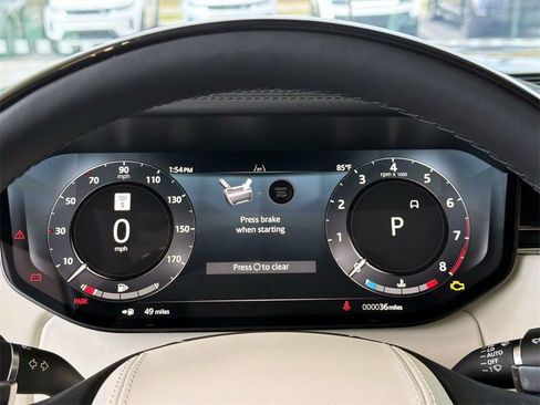 New 2025 Land Rover Range Rover Long Wheelbase Autobiography image 28
