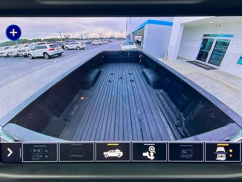 Used 2023 GMC Sierra 3500 Denali w/ Denali Ultimate Package image 6