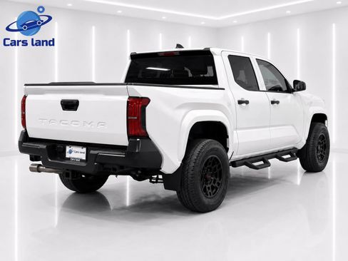 Used 2024 Toyota Tacoma SR RWD image 4