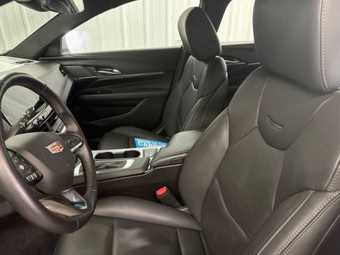 Used 2026 Cadillac CT4 Premium Luxury RWD image 9
