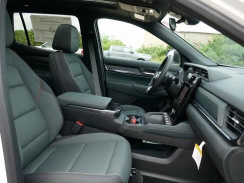 New 2026 GMC Terrain AT4 image 8