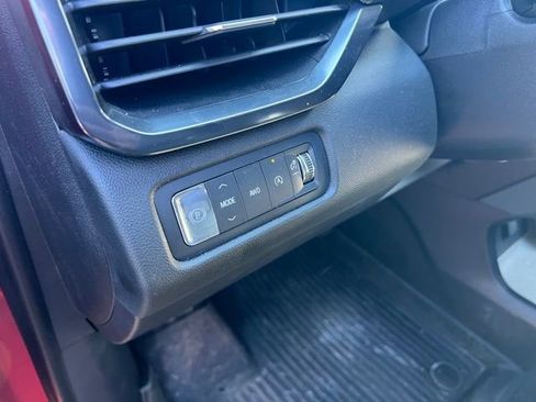 Used 2025 GMC Acadia AT4 w/ LPO, Floor Liner Package image 16