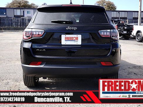 New 2026 Jeep Compass Latitude AWD/4WD image 4