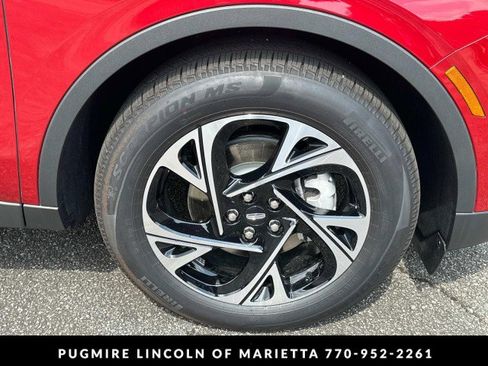 New 2025 Lincoln Nautilus Premier w/ Equipment Group 102A image 12