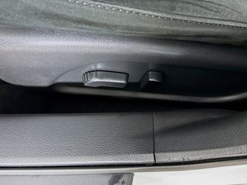 Used 2014 Nissan Altima 2.5 S w/ Display Audio Package image 22