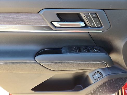 New 2026 GMC Terrain Denali image 9