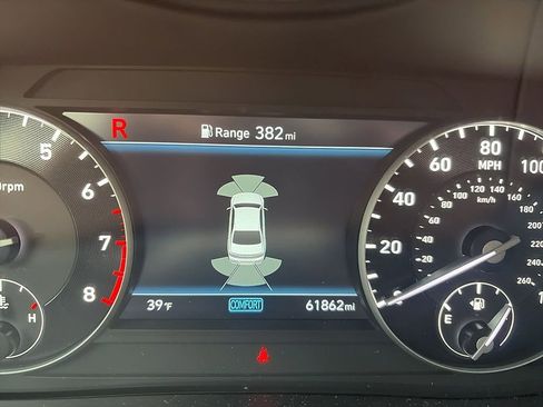 Used 2020 Genesis G90 3.3T Premium image 14