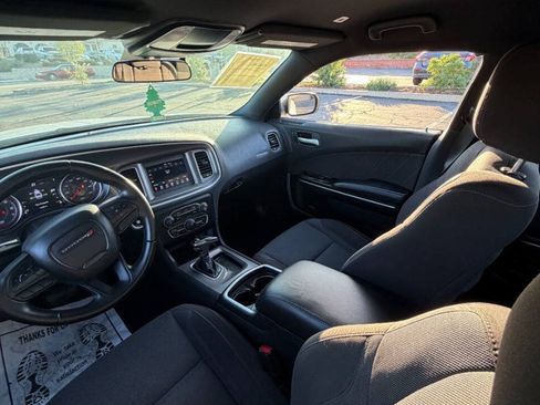 Used 2020 Dodge Charger SXT RWD image 9
