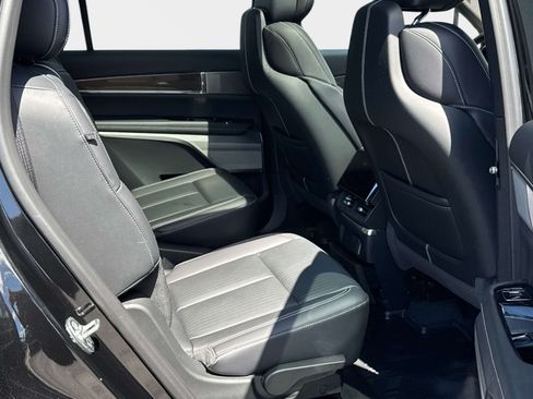Certified 2026 Cadillac Vistiq Sport w/ LPO, Floor Liner Package AWD/4WD image 11