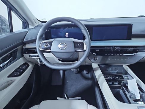 New 2025 Nissan Murano SL image 13