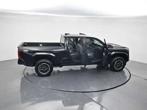 Used 2025 Toyota Tacoma TRD Sport image 44