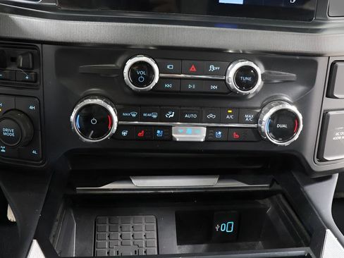 Used 2025 Ford F250 Platinum AWD/4WD image 11