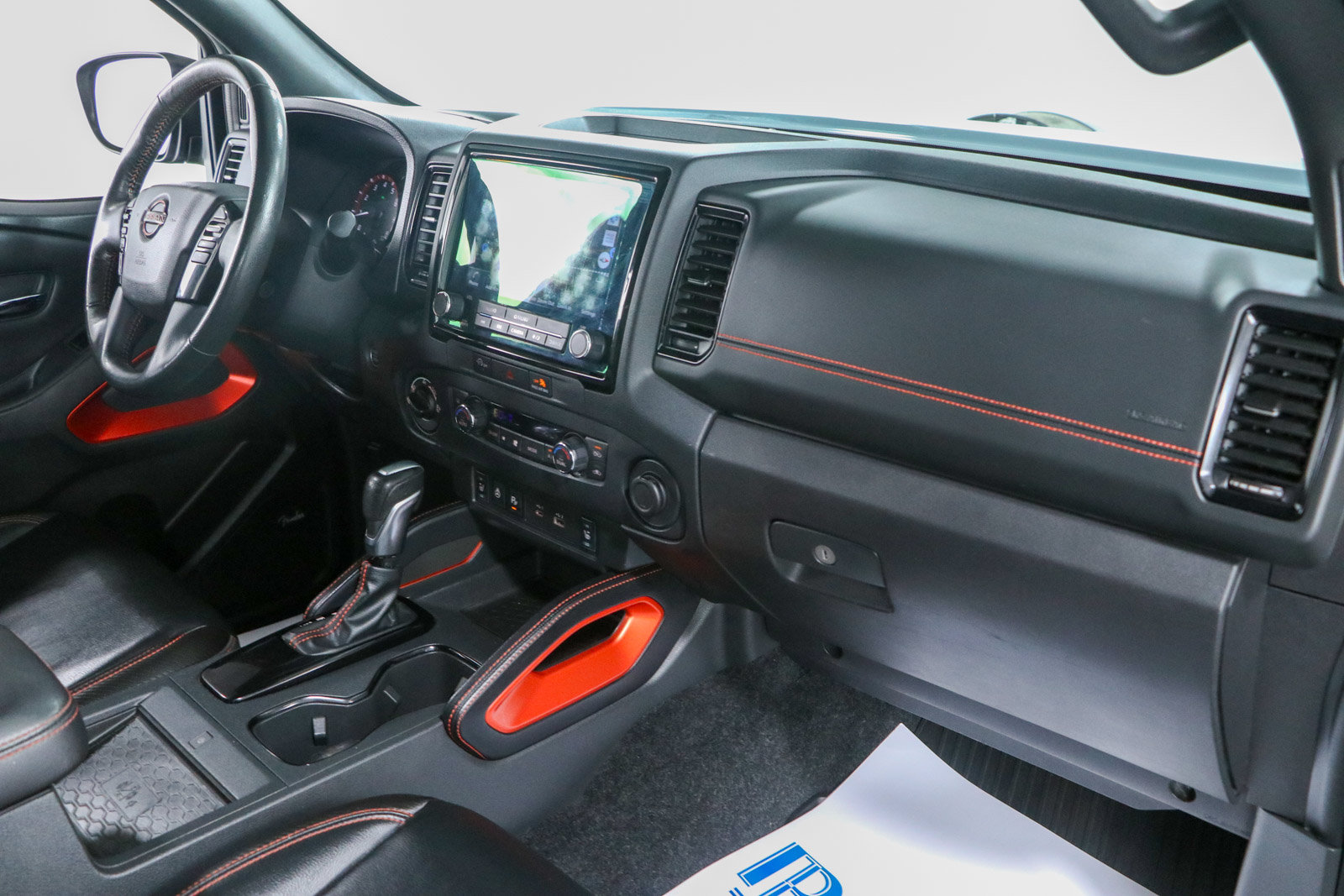 Used 2023 Nissan Frontier PRO-4X w/ Pro-4X Premium Package AWD/4WD image 29