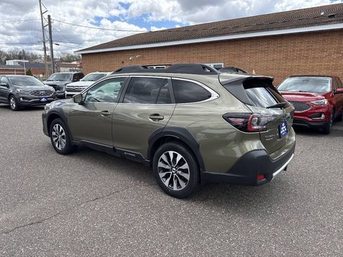 Used 2023 Subaru Outback Limited AWD/4WD image 7