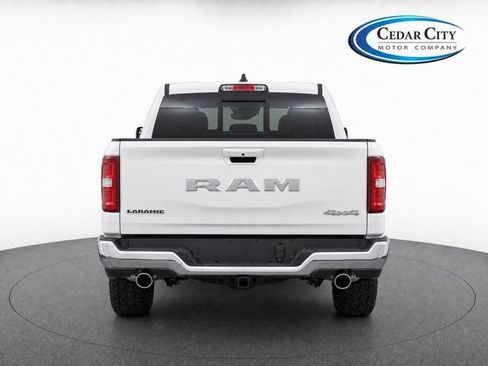 Used 2025 RAM 1500 Laramie AWD/4WD image 7