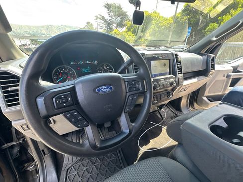Used 2020 Ford F150 XLT AWD/4WD image 11