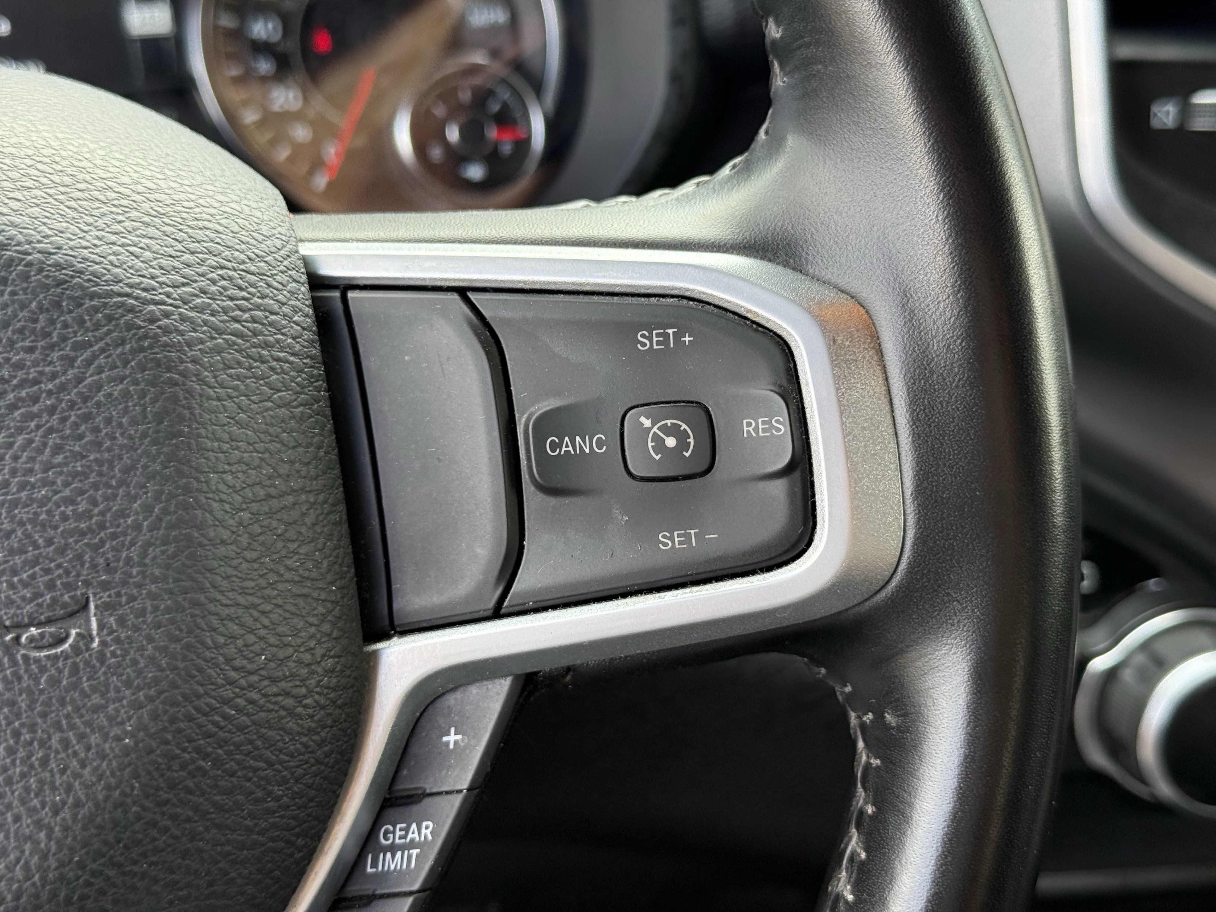 Used 2024 RAM 2500 Big Horn w/ Level 2 Equipment Group AWD/4WD image 17