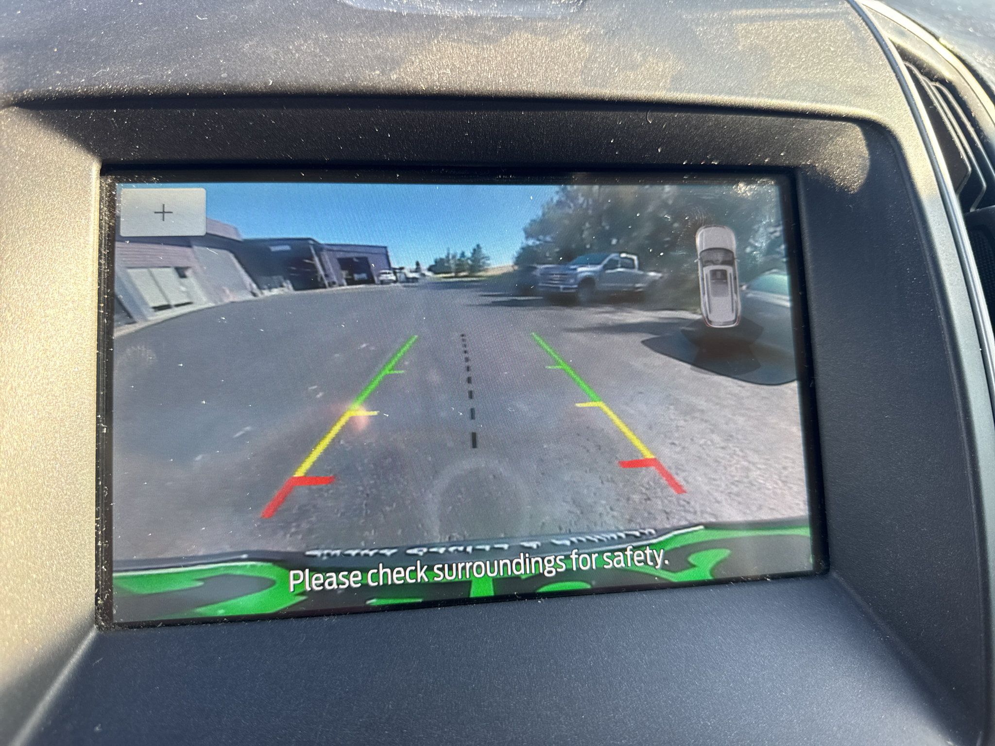 Used 2019 Ford Edge SEL w/ Cold Weather Package AWD/4WD image 16