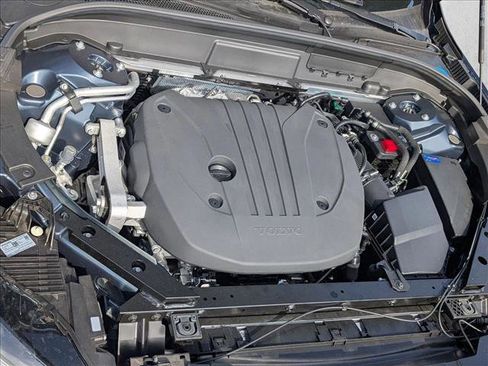 New 2026 Volvo XC60 B5 Plus w/ Climate Package image 19