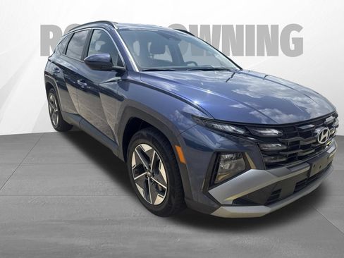 Used 2025 Hyundai Tucson SEL FWD image 3