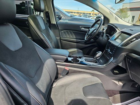 Used 2015 Ford Edge Sport image 12