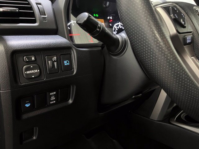 Certified 2021 Toyota 4Runner SR5 AWD/4WD image 16