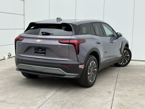 Used 2024 Chevrolet Blazer EV LT AWD/4WD image 7