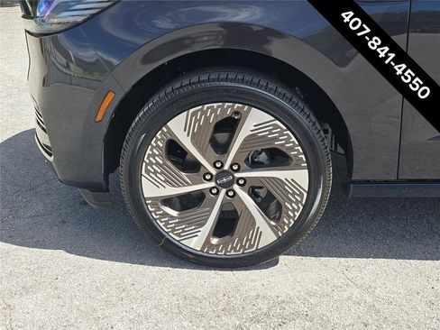 New 2026 Lincoln Navigator Black Label image 8