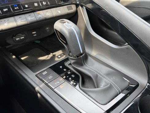 Used 2025 Hyundai Elantra N FWD image 19