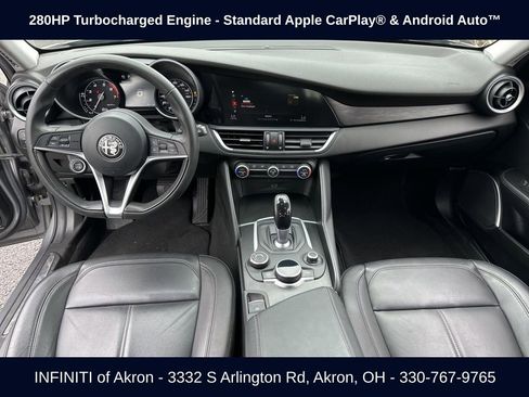 Used 2018 Alfa Romeo Giulia AWD image 40