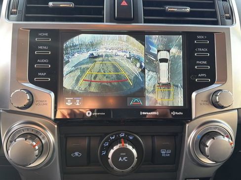 Used 2022 Toyota 4Runner SR5 Premium image 33