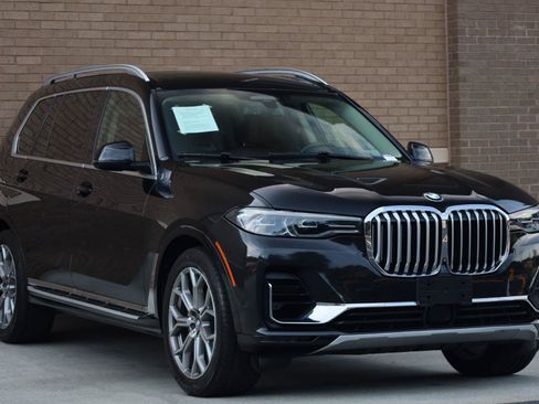 Used 2020 BMW X7 xDrive40i w/ Premium Package AWD/4WD image 7