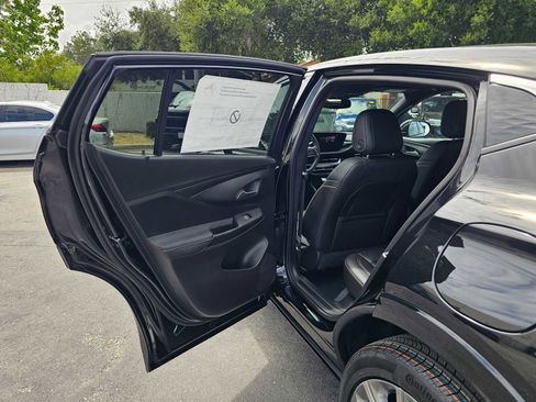 New 2026 Buick Envista Avenir FWD image 15