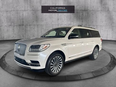 Used 2019 Lincoln Navigator L Reserve w/ Cargo Package image 3