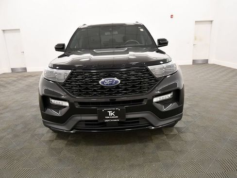 Used 2023 Ford Explorer ST-Line w/ Class IV Trailer Tow Package AWD/4WD image 11