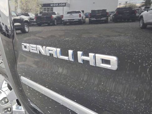Used 2018 GMC Sierra 2500 Denali w/ Duramax Plus Package image 9