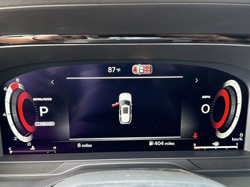 New 2026 Nissan Pathfinder SL FWD image 12