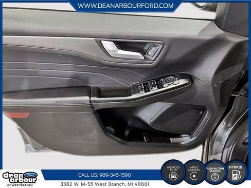 Certified 2025 Ford Escape SE w/ Class II Trailer Tow Package FWD image 12