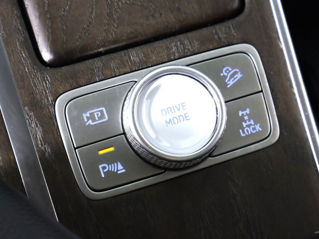 Used 2022 Genesis GV80 3.5T w/ Advanced Package 06 AWD/4WD image 31