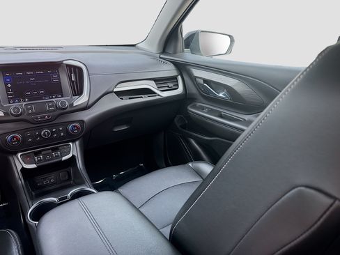 Used 2022 GMC Terrain SLT w/ Elevation Edition FWD image 19