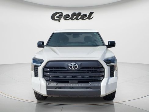 Used 2025 Toyota Tundra SR5 w/ SR5 Convenience Package image 8