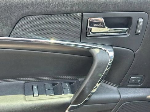 Used 2010 Lincoln MKZ FWD image 31
