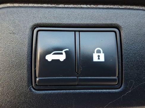 Certified 2023 Nissan Rogue SL w/ SL Premium Package AWD/4WD image 30