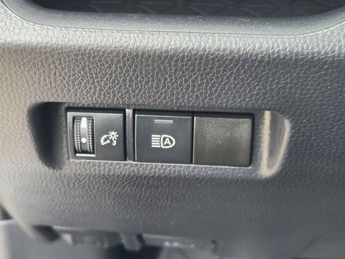 Used 2025 Toyota RAV4 LE FWD image 20