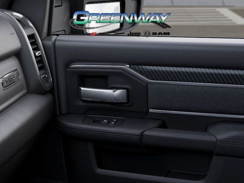 New 2026 RAM 3500 Big Horn AWD/4WD image 25