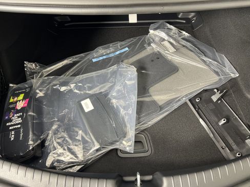 New 2026 Mercedes-Benz CLE 300 4MATIC Coupe image 21