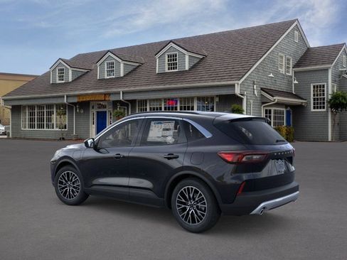 New 2025 Ford Escape SE FWD image 4